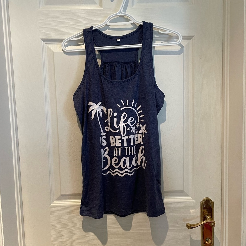 BNWOT Women’s tank
